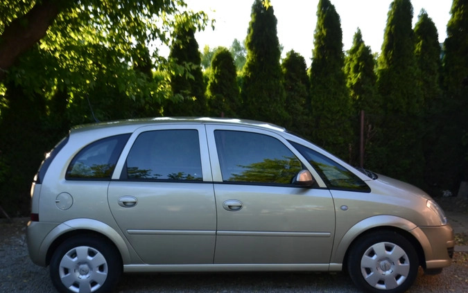 Opel Meriva cena 13900 przebieg: 120000, rok produkcji 2006 z Warszawa małe 172